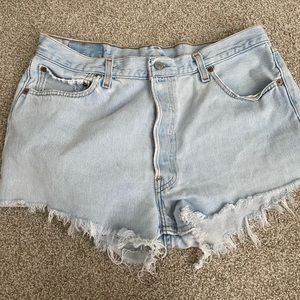 501 LIGHT LEVIS SHORTS
